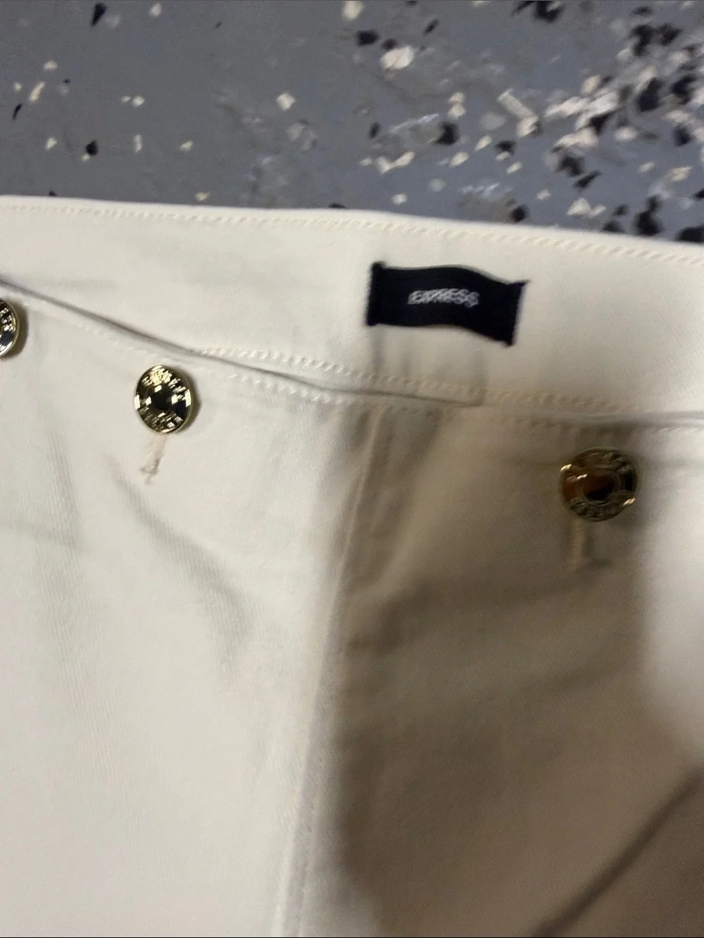 Express Cream Wide-Leg Jeans with Button Accent - Picture 2 of 5